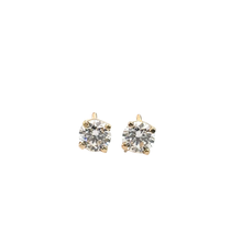 Round Brilliant Diamond Stud Earrings in Yellow Gold