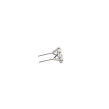 Round Diamond Stud Earrings in White Gold
