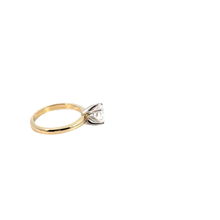 Round Brilliant Diamond Solitaire Ring in Yellow Gold
