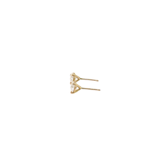 Classic Diamond Stud Earrings in Yellow Gold