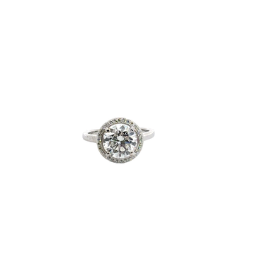 White Gold Round Diamond Halo Engagement Ring