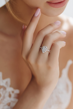 White Gold Pear-Shaped Diamond Cluster Ring