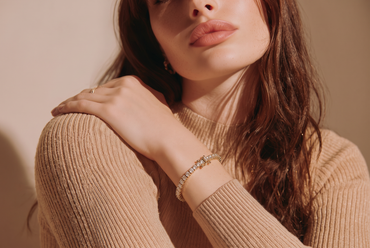 Classic Diamond Tennis Bracelet in Yellow Gold