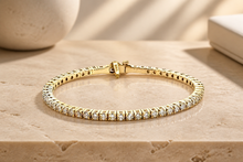 Classic Diamond Tennis Bracelet in Yellow Gold